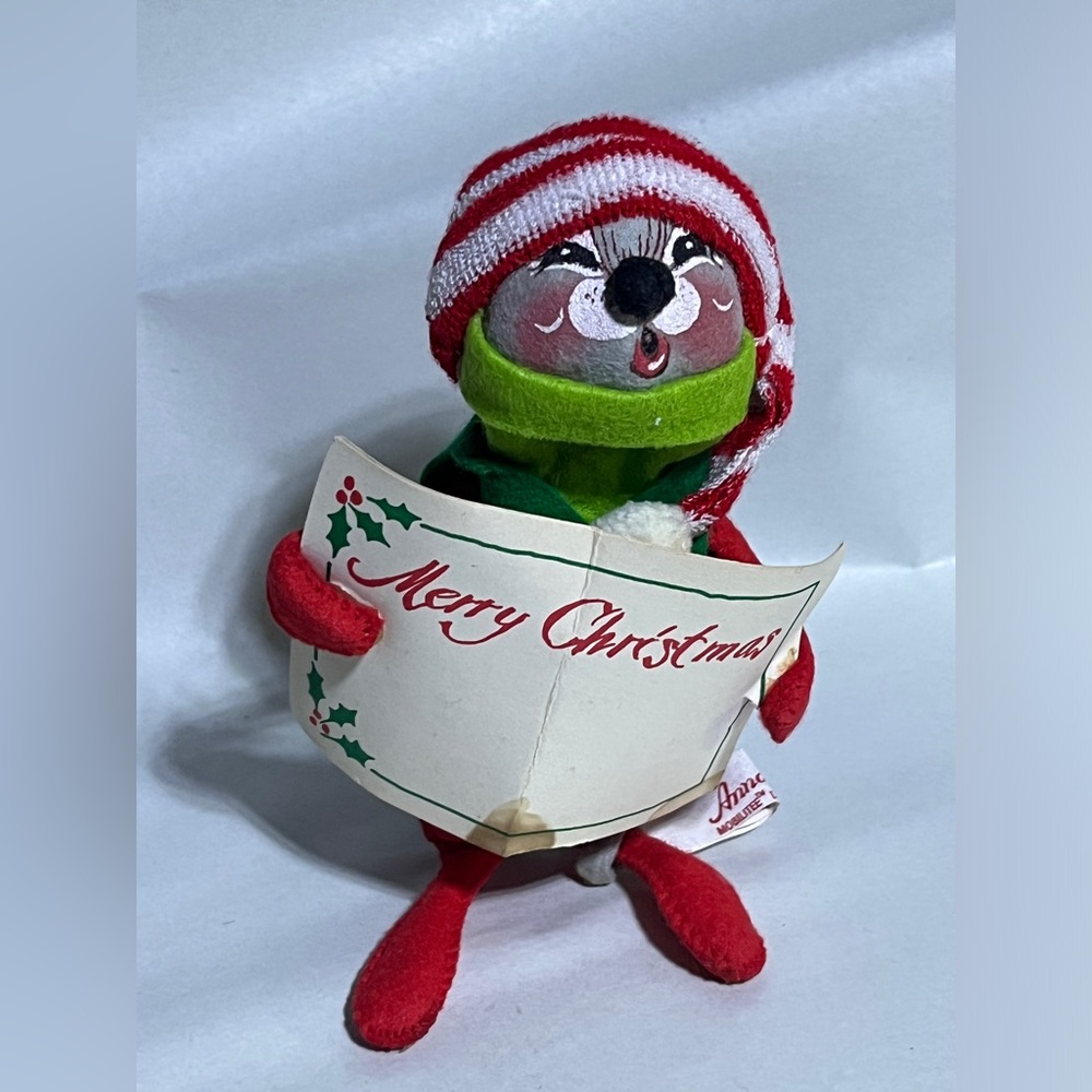 1970 Annalee 6.5" Mouse with Deck The Halls Sheet Music Caroling Christmas Rare